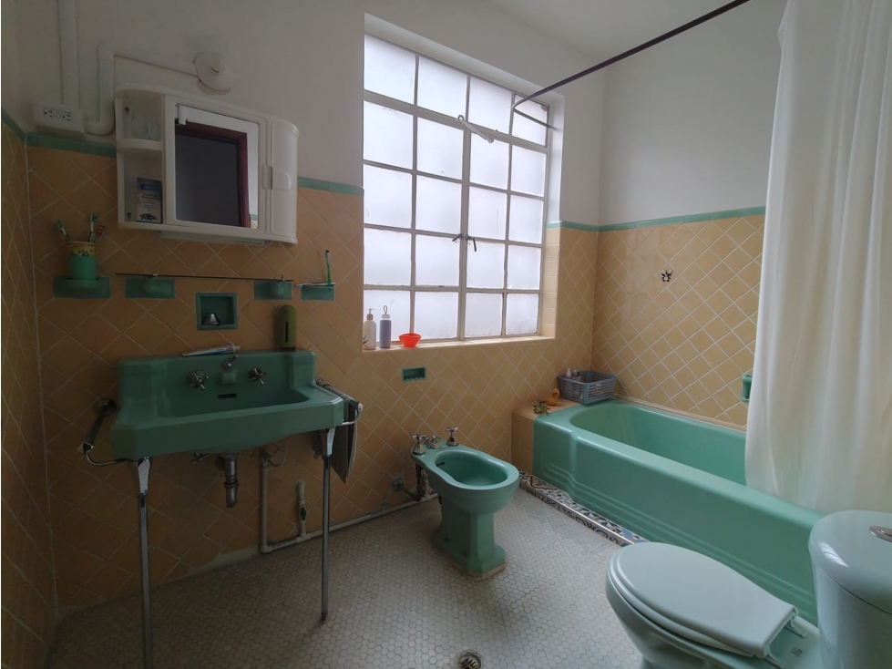 Casa en venta en Barrios Unidos, Bogotá · foto 17 de 24