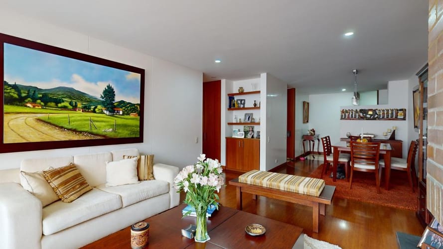 Apartamento de 3 alcobas en venta en Santa Barbara, Bogotá, 132 m² · foto 3 de 13