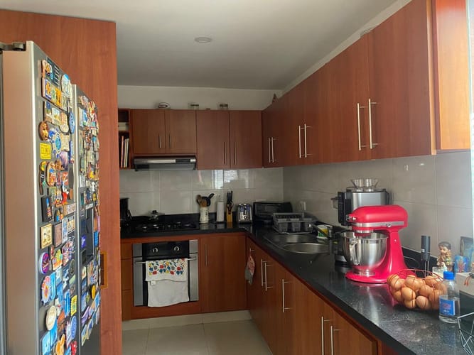 Apartamento de 3 alcobas en venta en Santa Barbara, Bogotá, 132 m² · foto 9 de 13