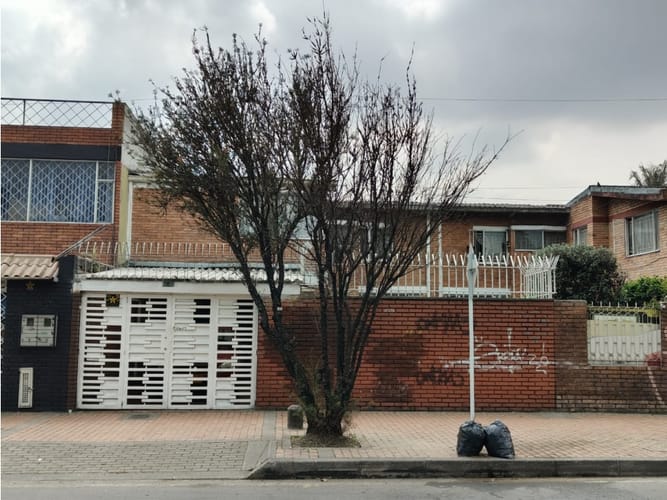 Casa en venta en La Esmeralda, Bogotá · foto 7 de 13