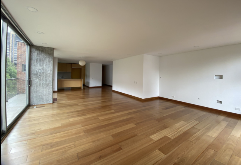 Apartamento en venta en El Chico, Bogotá · foto 2 de 24