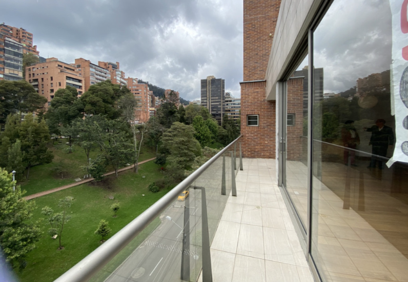 Apartamento en venta en El Chico, Bogotá · foto 6 de 24