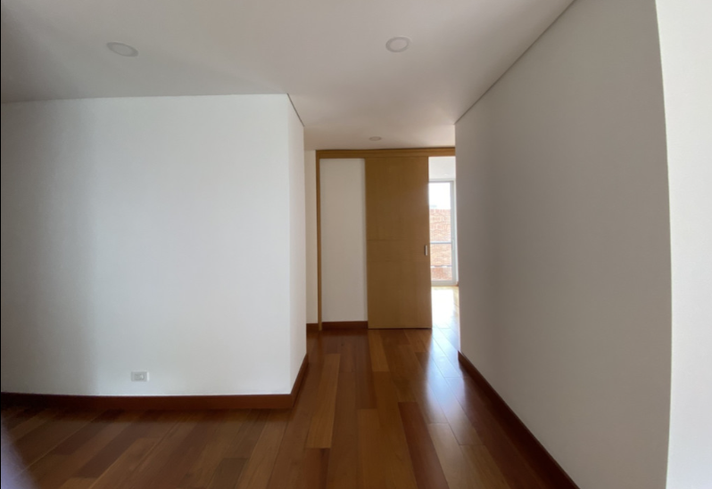 Apartamento en venta en El Chico, Bogotá · foto 9 de 24