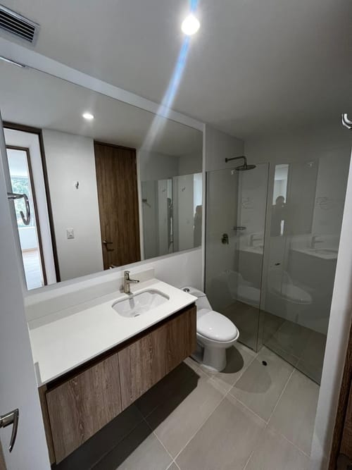 Apartamento de 1 alcoba en venta en El Porvenir, Rionegro, 52 m² · foto 3 de 10