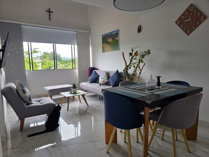 Apartamento de 3 alcobas en venta en Igzabelar, Bucaramanga, 105 m² · foto 2 de 9