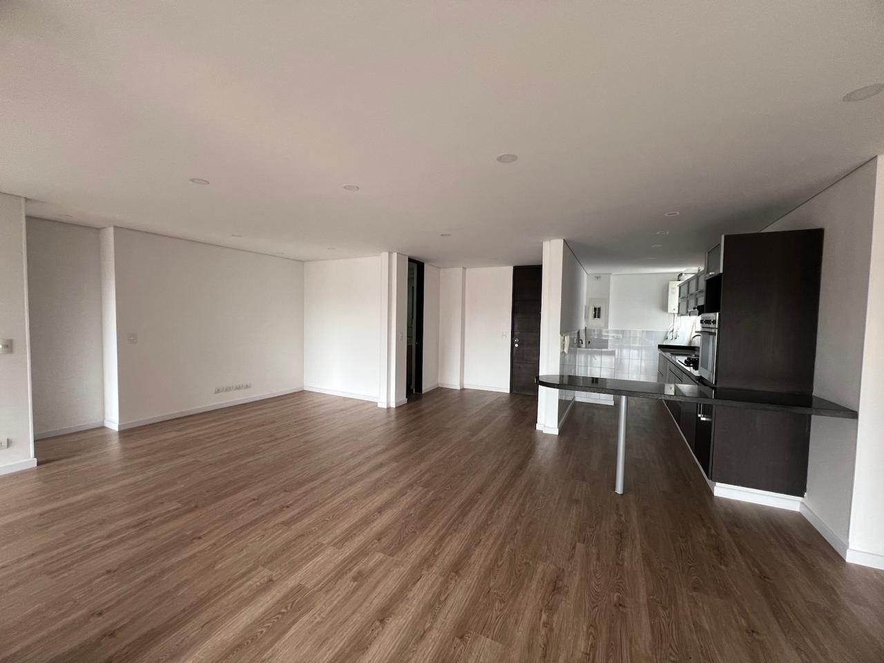 Apartamento en venta en Lisboa Usaquén, Bogotá · foto 3 de 20