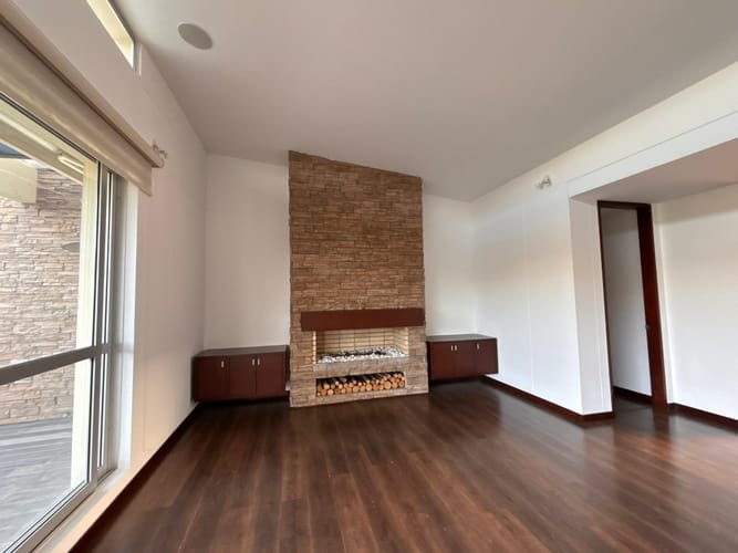 Casa de 4 alcobas en venta en Barrancas Norte, Bogotá · foto 3 de 19