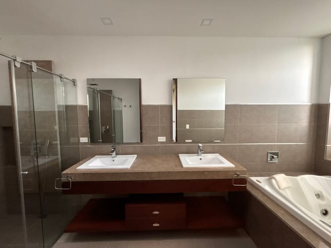 Casa de 4 alcobas en venta en Barrancas Norte, Bogotá · foto 11 de 19