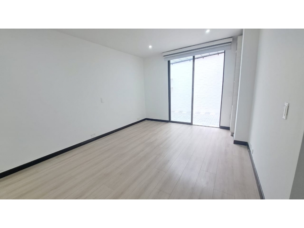 Apartamento en venta en Chicó Navarra, Bogotá · foto 6 de 17