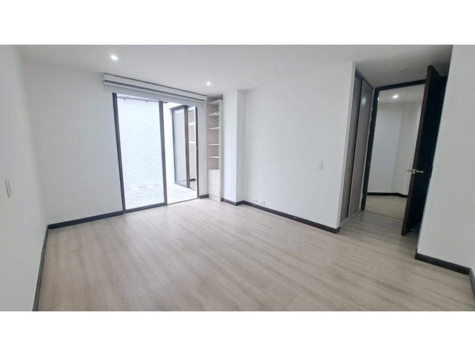 Apartamento en venta en Chicó Navarra, Bogotá · foto 9 de 17