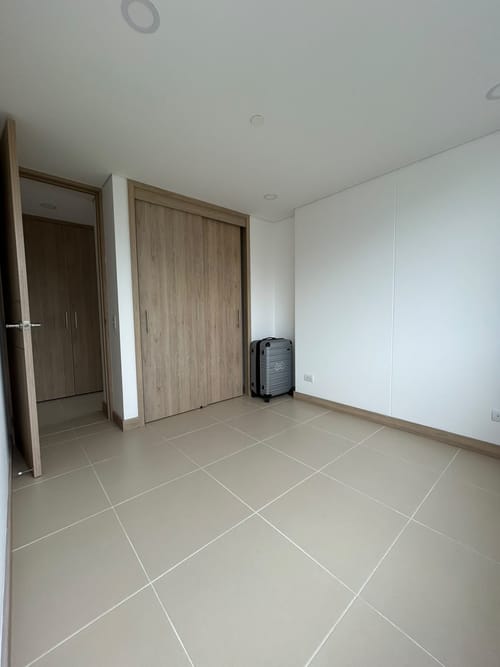 Apartamento de 3 alcobas en venta en Uribe Angel, Envigado, 115 m² · foto 15 de 19