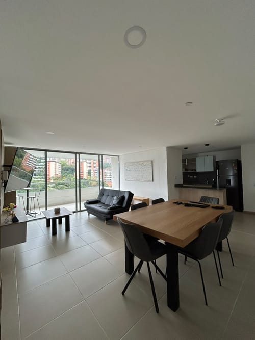 Apartamento de 3 alcobas en venta en Uribe Angel, Envigado, 115 m² · foto 9 de 19