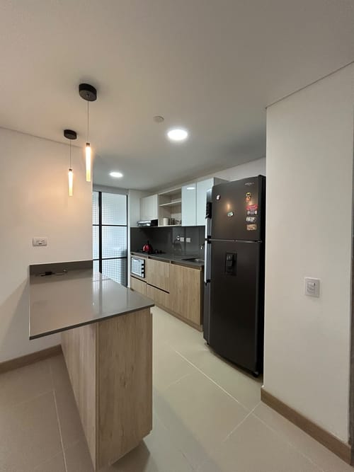 Apartamento de 3 alcobas en venta en Uribe Angel, Envigado, 115 m² · foto 3 de 19