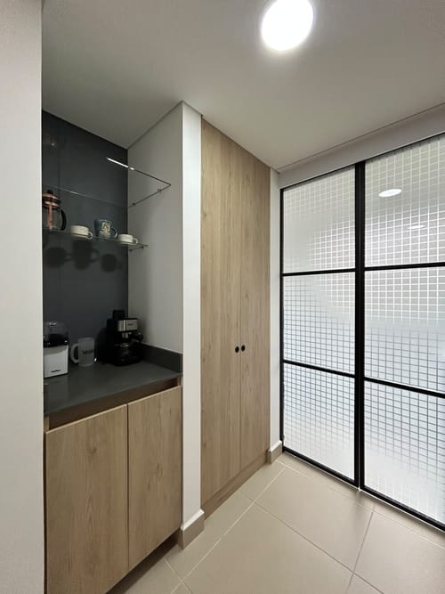 Apartamento de 3 alcobas en venta en Uribe Angel, Envigado, 115 m² · foto 4 de 19