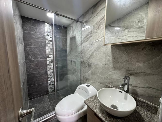 Apartamento de 2 alcobas en arriendo en Laureles, Medellín, 45 m² · foto 15 de 15