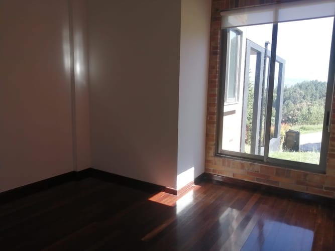 Casa de 4 alcobas en venta en Yerbabuena, Sopó, 450 m² · foto 16 de 24