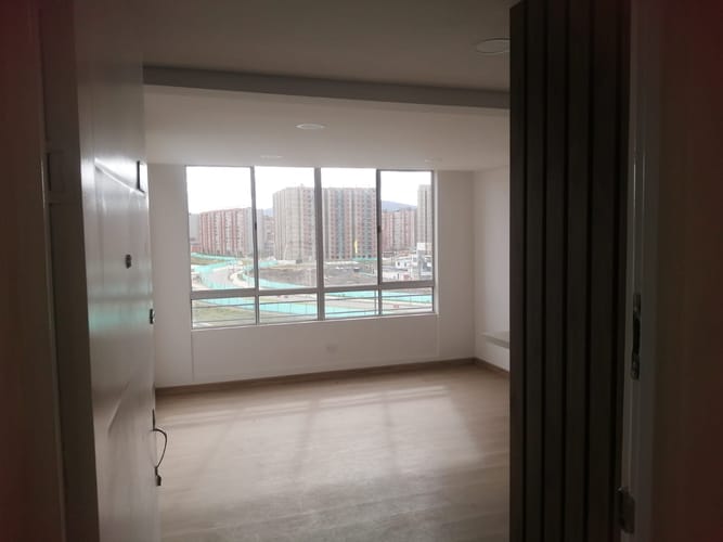 Apartamento de 2 alcobas en venta en Lagos De Torca, Bogotá, 49 m² · foto 2 de 15