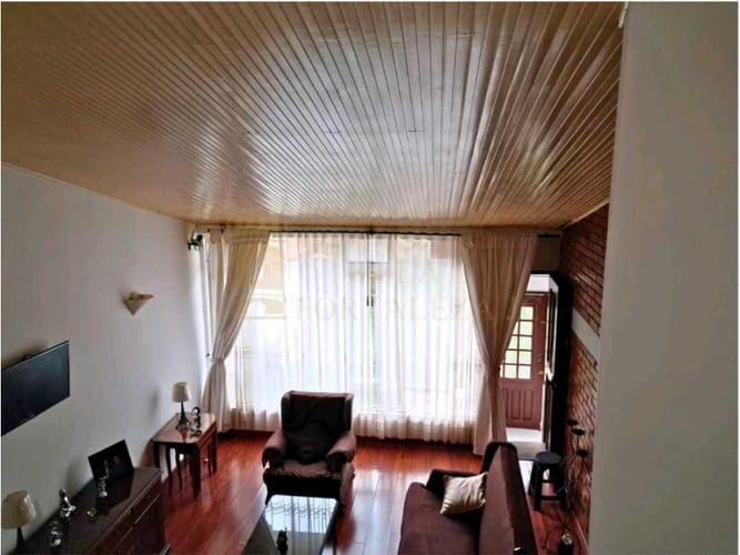 Casa de 3 alcobas en venta en Pontevedra, Bogotá, 288 m² · foto 6 de 24