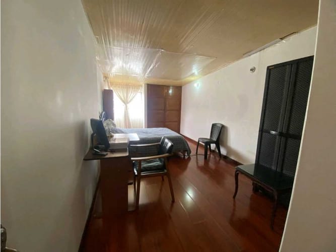 Casa de 3 alcobas en venta en Pontevedra, Bogotá, 288 m² · foto 9 de 24
