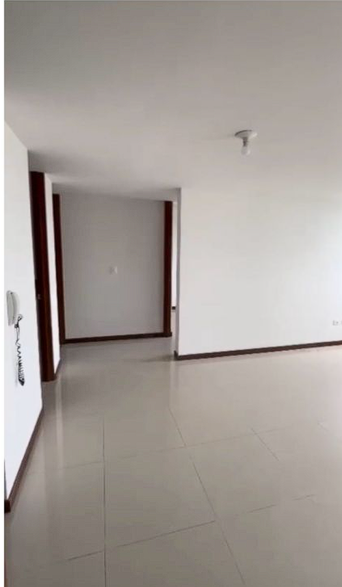 Apartamento de 2 alcobas en venta en Fundadores, Armenia, 60 m² · foto 6 de 10