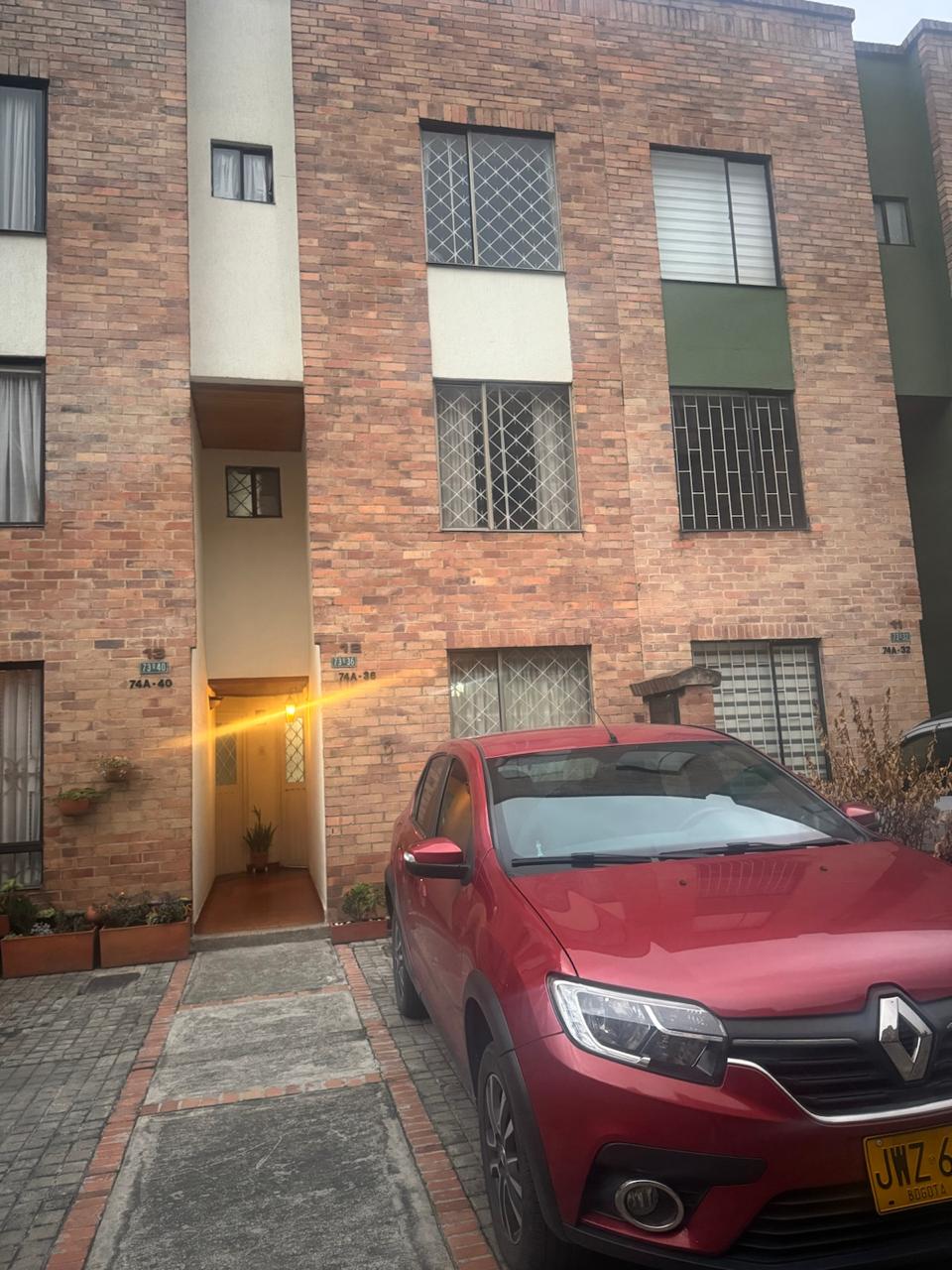 Casa en venta en Kennedy Central, Bogotá · foto 2 de 11