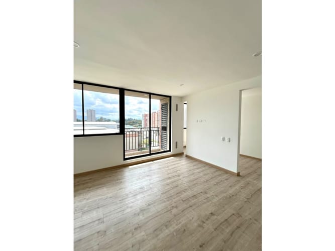 Apartamento de 3 alcobas en venta en Lagos De Torca, Bogotá, 83 m² · foto 4 de 11