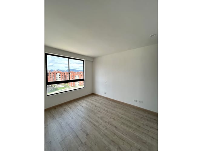 Apartamento de 3 alcobas en venta en Lagos De Torca, Bogotá, 83 m² · foto 6 de 11