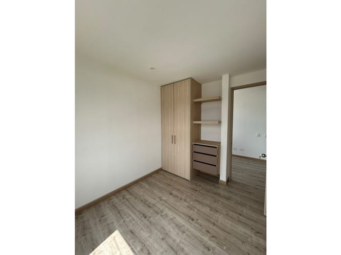 Apartamento de 3 alcobas en venta en Lagos De Torca, Bogotá, 83 m² · foto 8 de 11