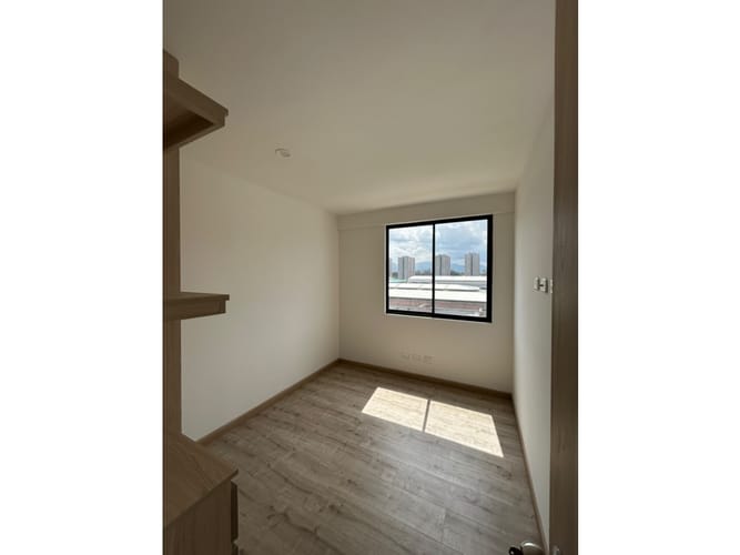 Apartamento de 3 alcobas en venta en Lagos De Torca, Bogotá, 83 m² · foto 9 de 11