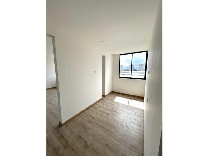 Apartamento de 3 alcobas en venta en Lagos De Torca, Bogotá, 83 m² · foto 10 de 11