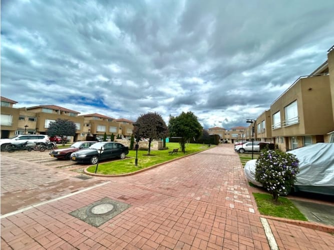 Casa de 3 alcobas en venta en Fredonia, Chía, 161 m² · foto 6 de 22