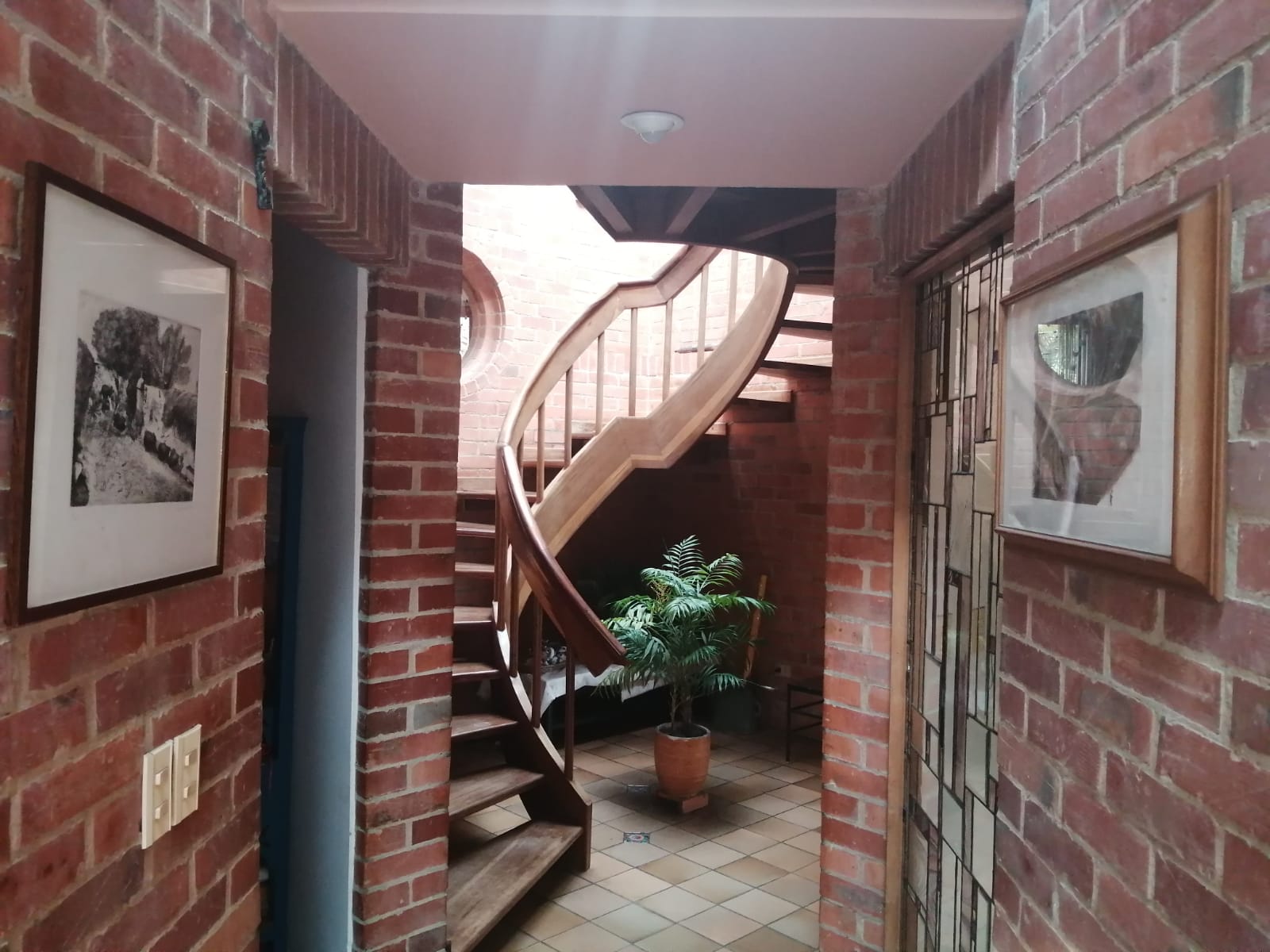 Casa en venta en San Jose De Bavaria, Bogotá · foto 9 de 24