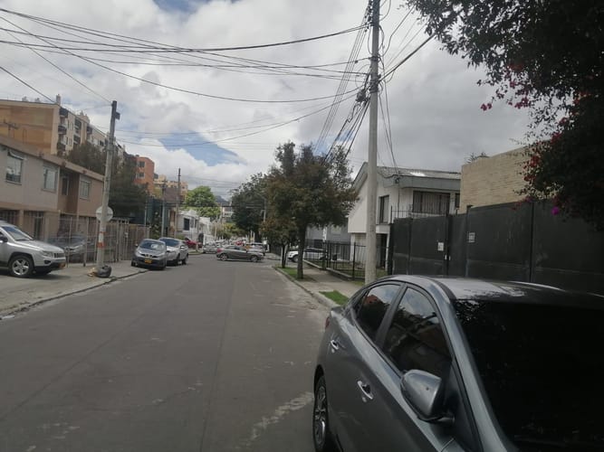 Casa de 3 alcobas en venta en Santa Barbara, Bogotá, 283 m² · foto 3 de 16