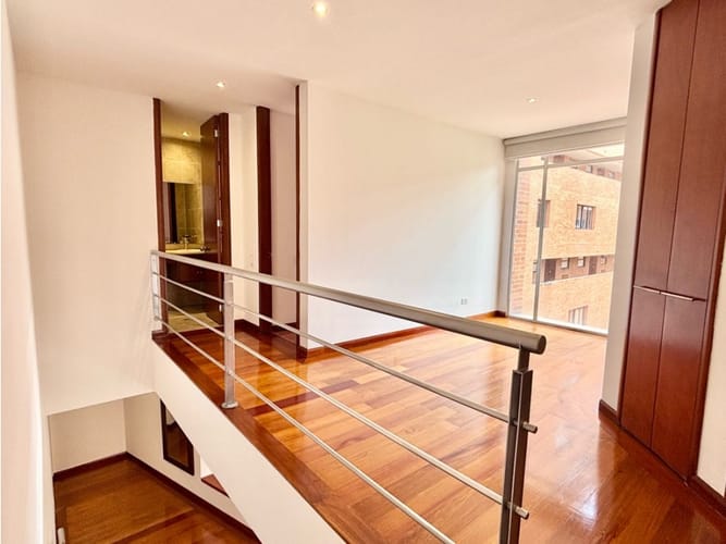 Apartamento de 2 alcobas en venta en Santa Barbara, Bogotá, 114 m² · foto 11 de 19