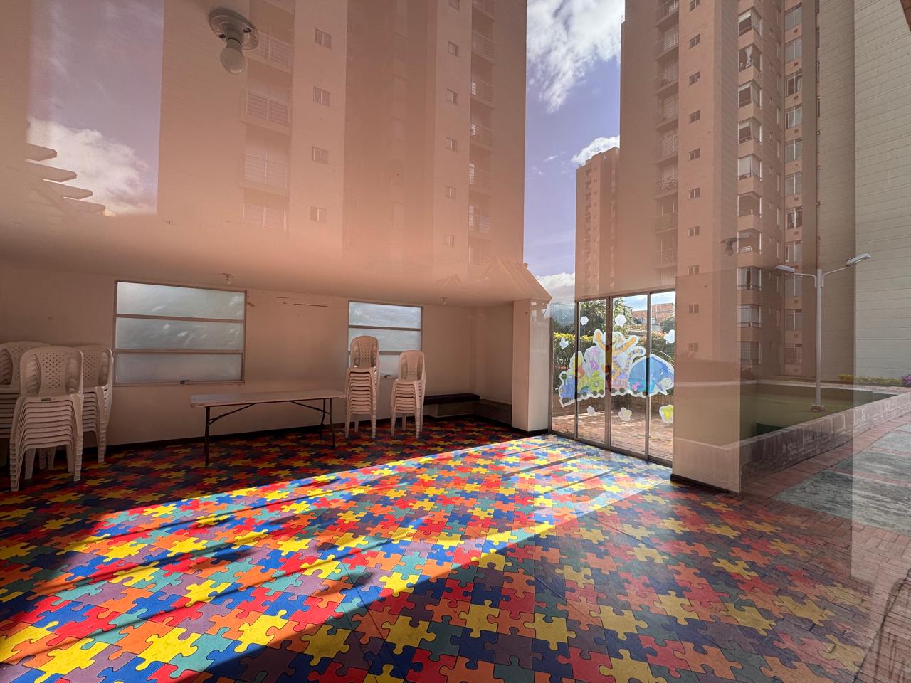 Apartamento en venta en Villas De Aranjuez, Bogotá · foto 19 de 22