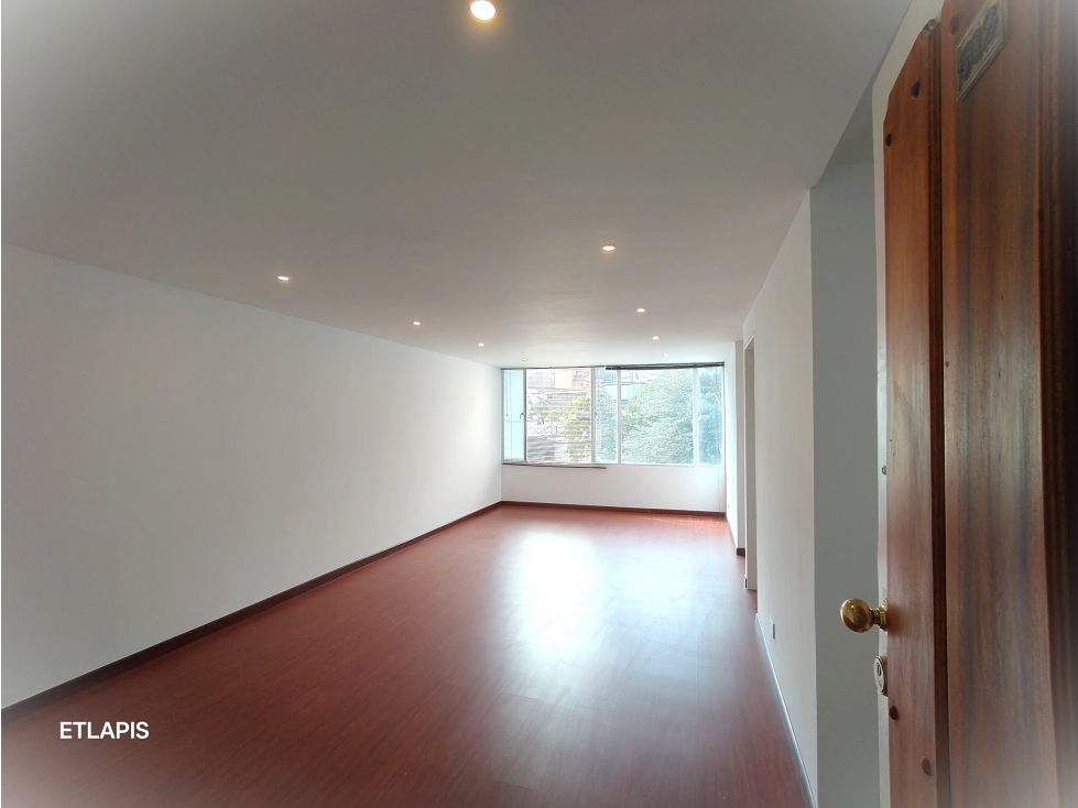 Apartamento en venta en Chapinero, Bogotá · foto 2 de 24