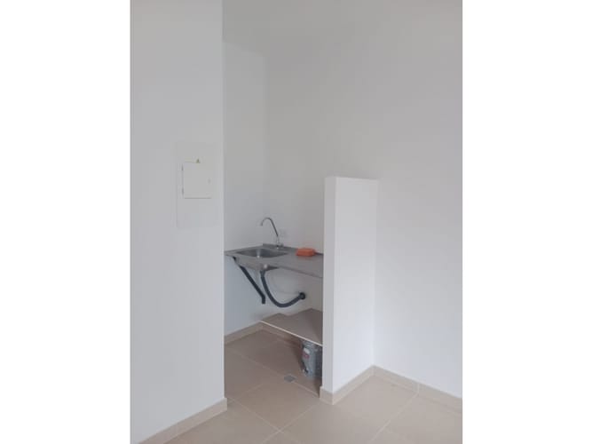Local en venta en Ciudad Melendez, Cali, 20 m² · foto 7 de 8