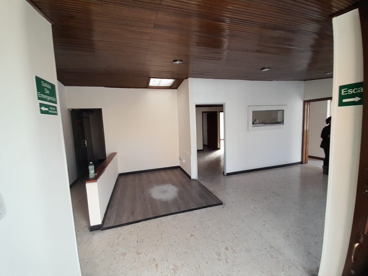 Casa en venta en Spring, Bogotá · foto 8 de 19