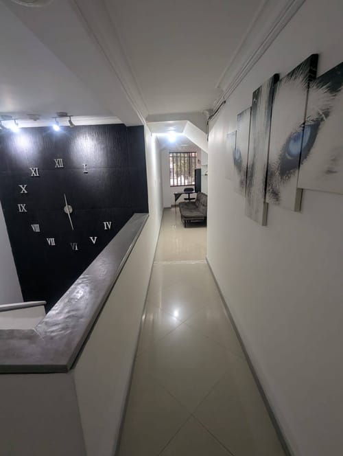 Apartamento de 2 alcobas en arriendo en Laureles, Medellín, 154 m² · foto 6 de 22