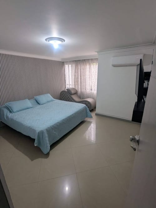 Apartamento de 2 alcobas en arriendo en Laureles, Medellín, 154 m² · foto 15 de 22
