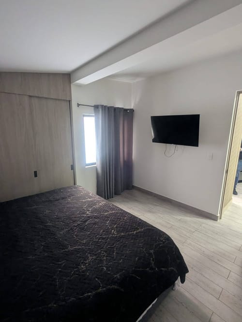 Apartamento de 2 alcobas en arriendo en Laureles, Medellín, 96 m² · foto 8 de 17