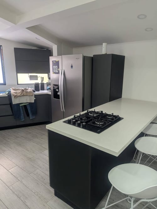 Apartamento de 2 alcobas en arriendo en Laureles, Medellín, 96 m² · foto 10 de 17