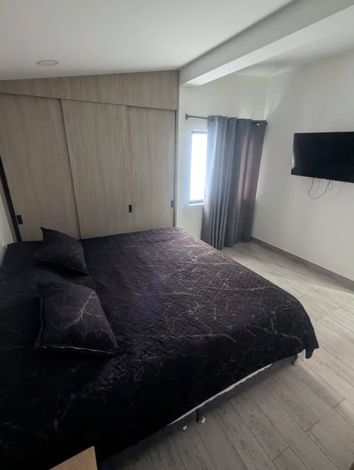 Apartamento de 2 alcobas en arriendo en Laureles, Medellín, 96 m² · foto 14 de 17