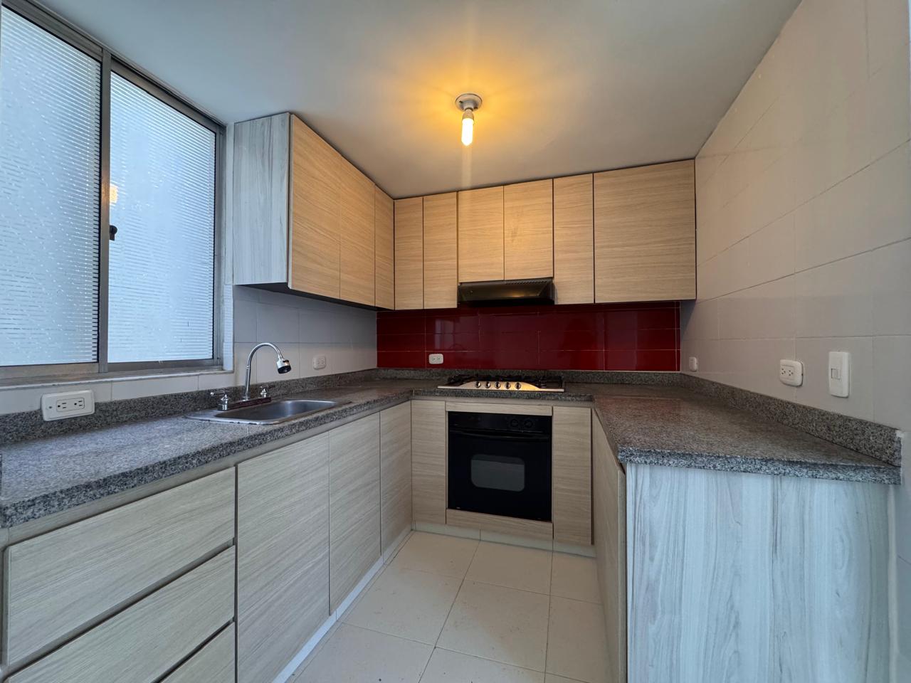 Apartamento en venta en Villas De Aranjuez, Bogotá · foto 4 de 18