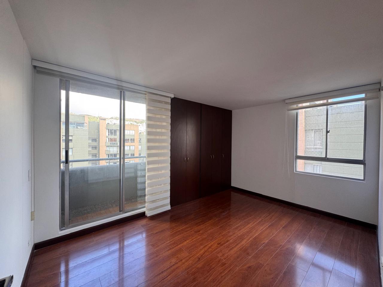 Apartamento en venta en Villas De Aranjuez, Bogotá · foto 8 de 18