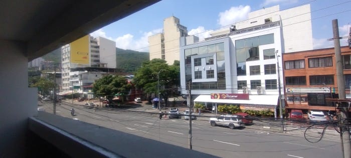 Bodega en venta en Prados Del Norte, Cali, 500 m² · foto 6 de 8