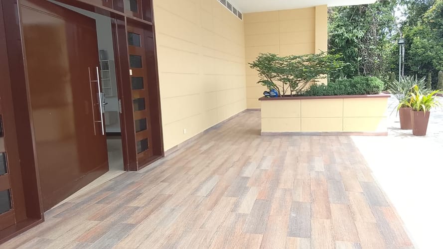 $4.700.000.000 en Puerto Caldas