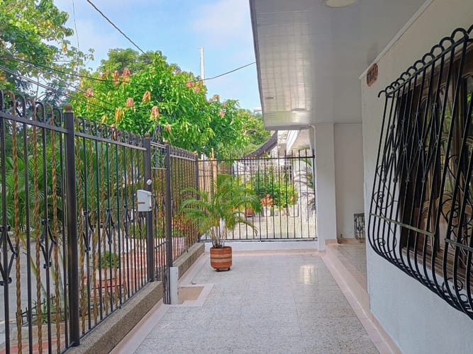 Casa de 5 alcobas en venta en La Victoria, Barranquilla, 160 m² · foto 2 de 24