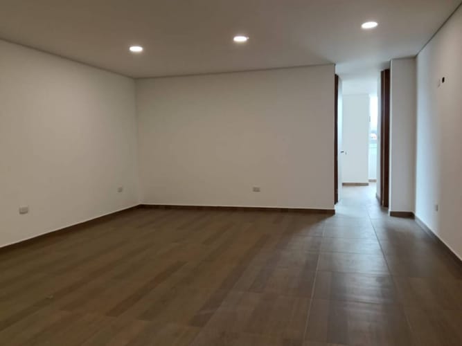 Apartamento de 2 alcobas en venta en Ingles, Bogotá, 67 m² · foto 2 de 23