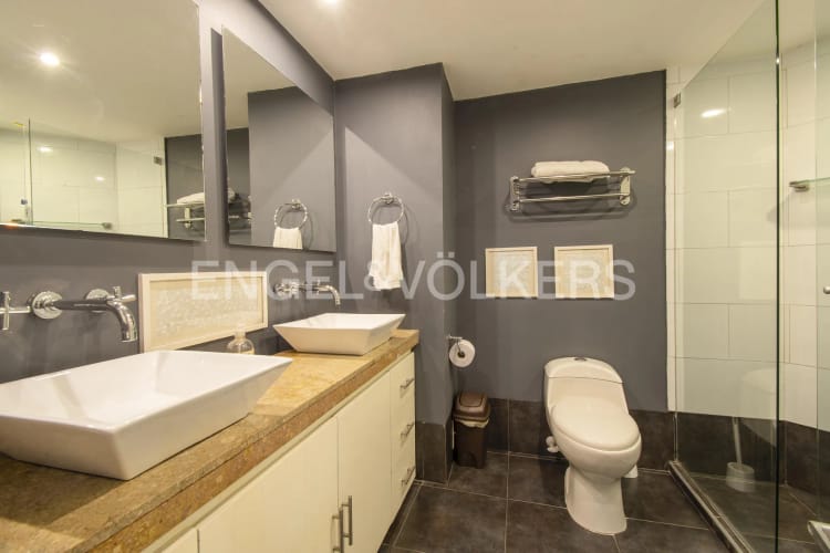 Apartamento de 1 alcoba en venta en Chicó Reservado, Bogotá, 73 m² · foto 7 de 8